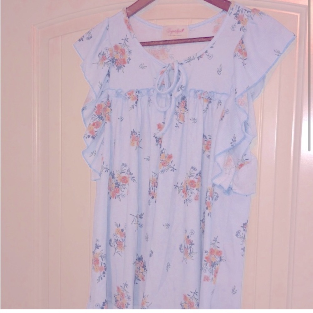 Ruffle top